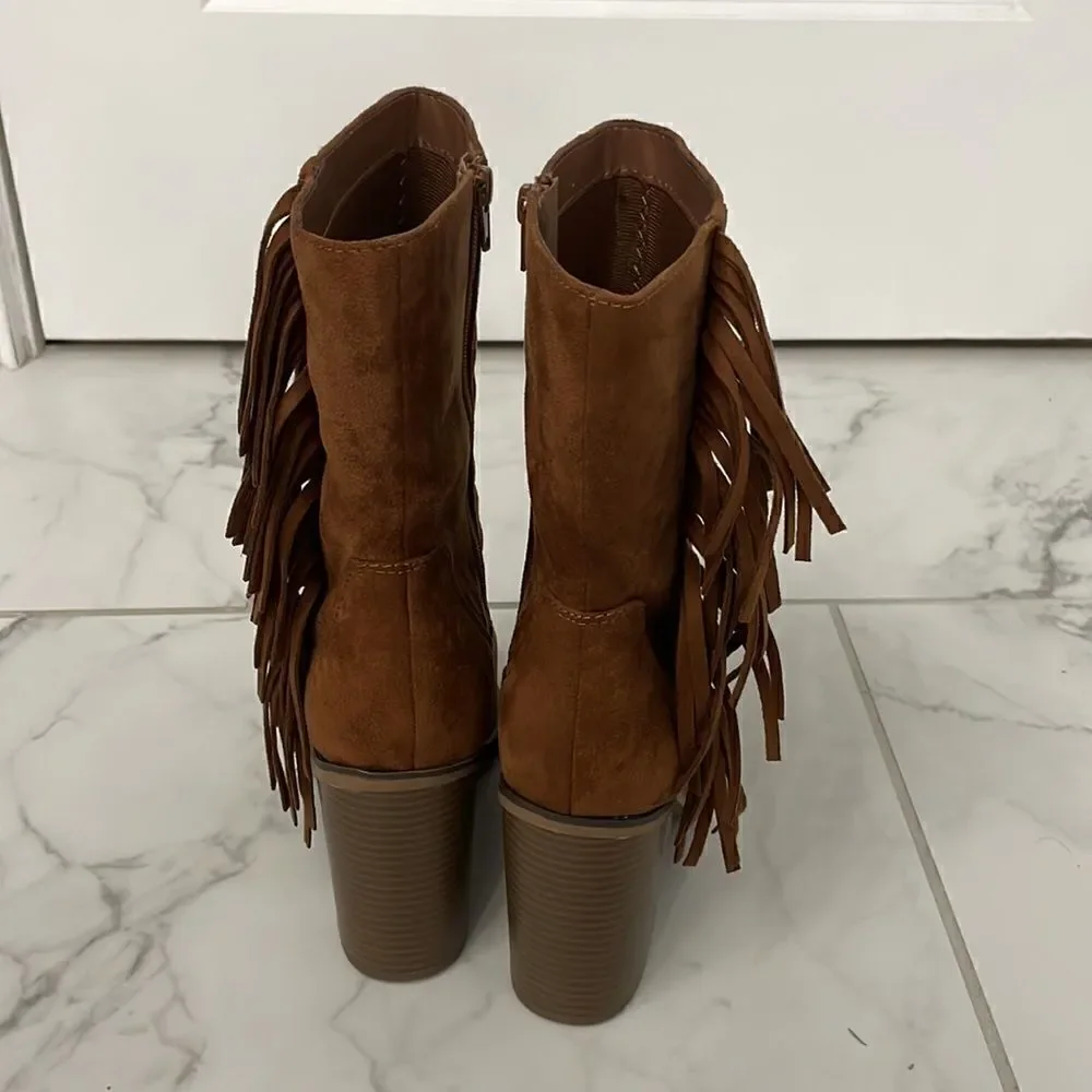 NEW! Brown fringe booties. Sz 7 - Picture 5 of 7